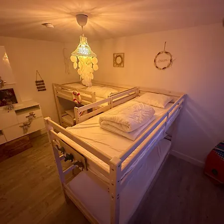 Apartment Met Garage 